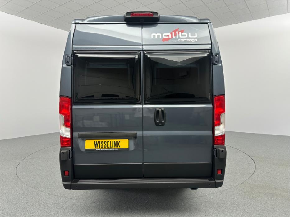 Malibu Van Comfort 640 LE Charming GT Skyview