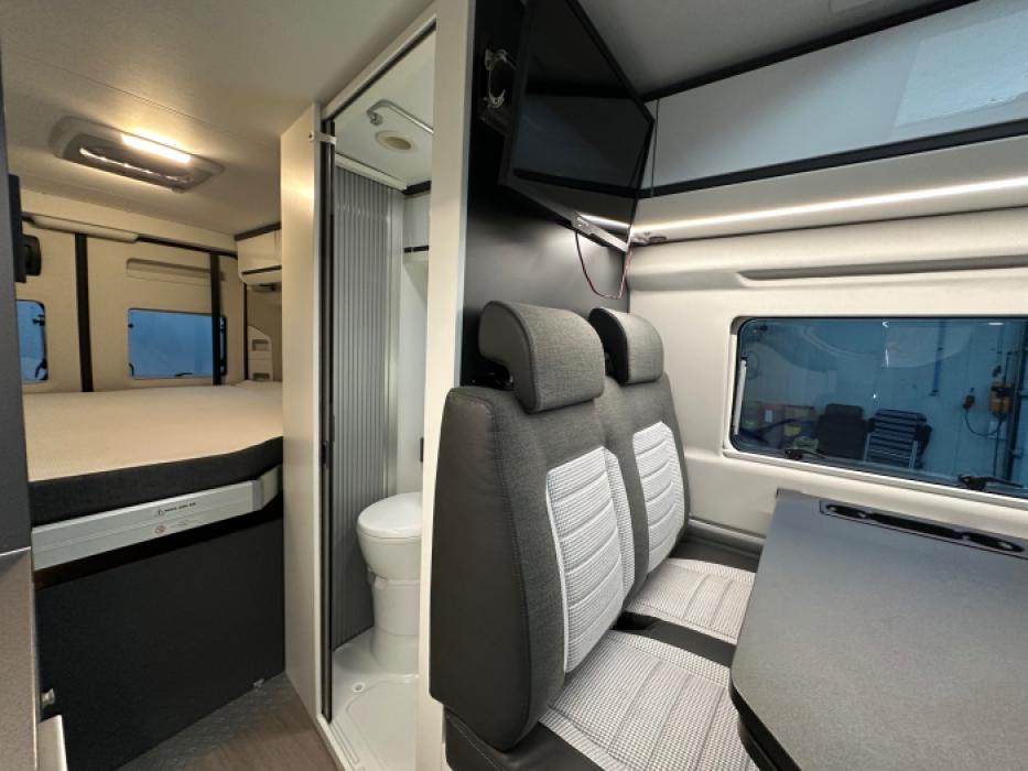 Adria Twin Supreme 640 SGX