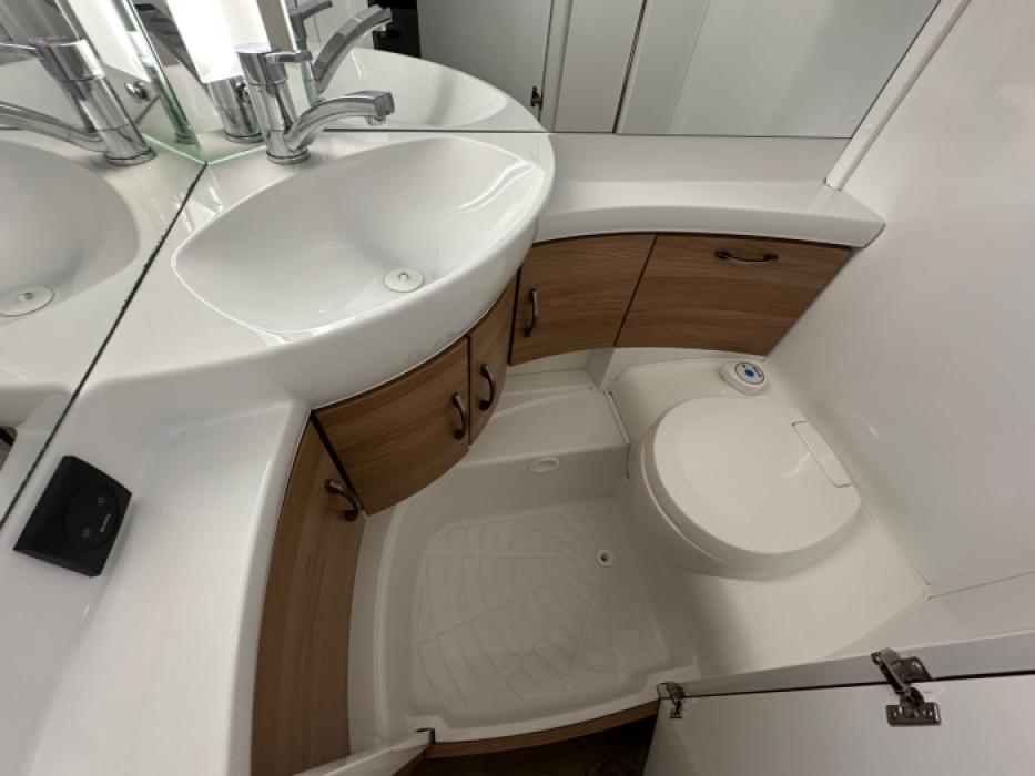 Hobby De Luxe 495 UL