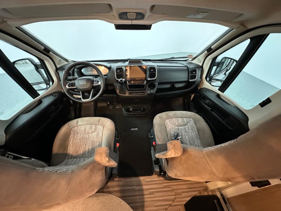 Malibu Van Compact 600 LE