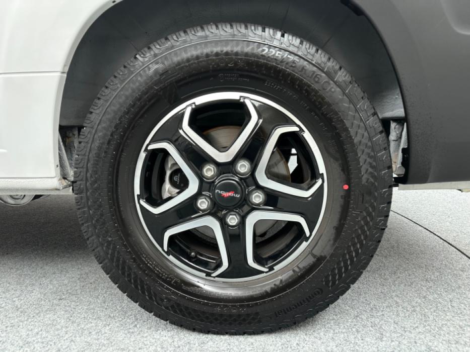 Malibu Van Compact 600 LE