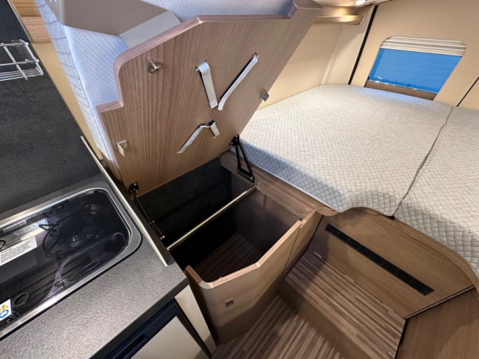 Malibu Van Compact 600 LE
