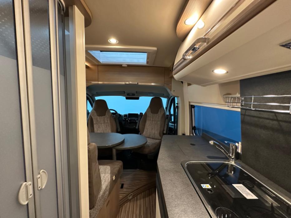 Malibu Van Compact 600 LE
