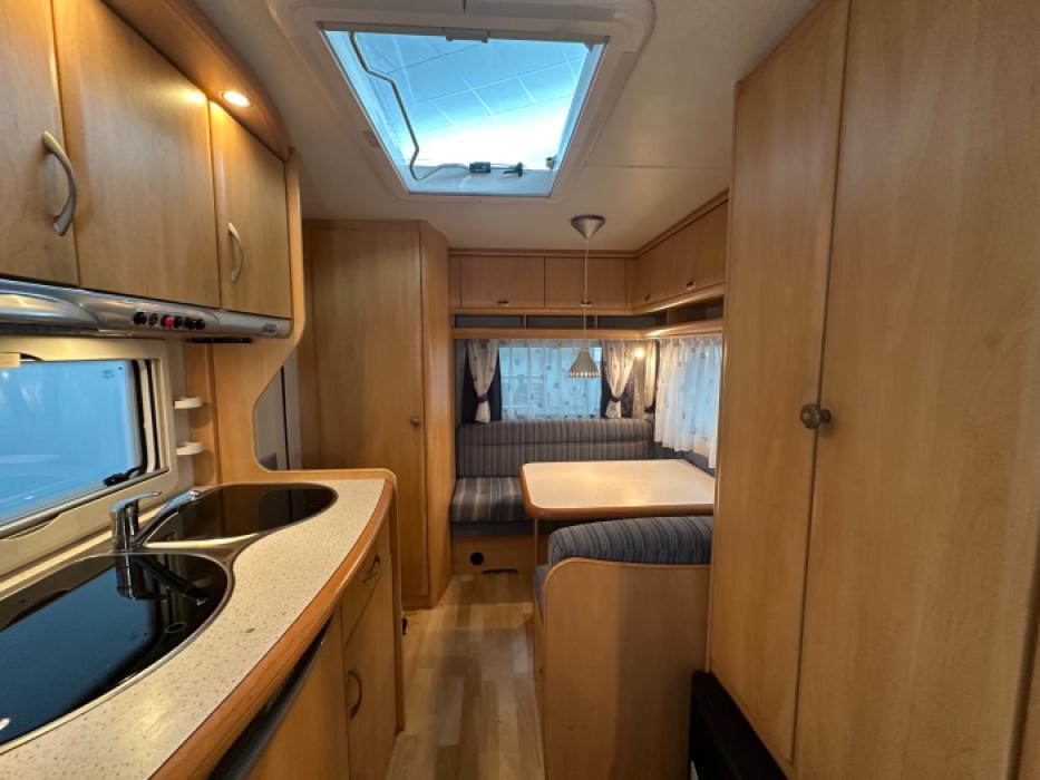 Hobby De Luxe Easy 400 SF