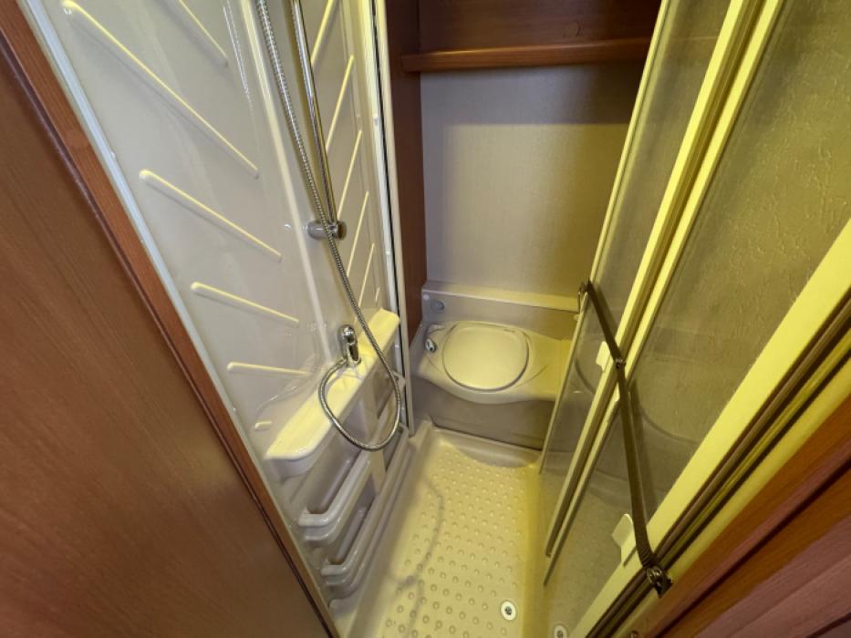 Caravelair Venicia 480