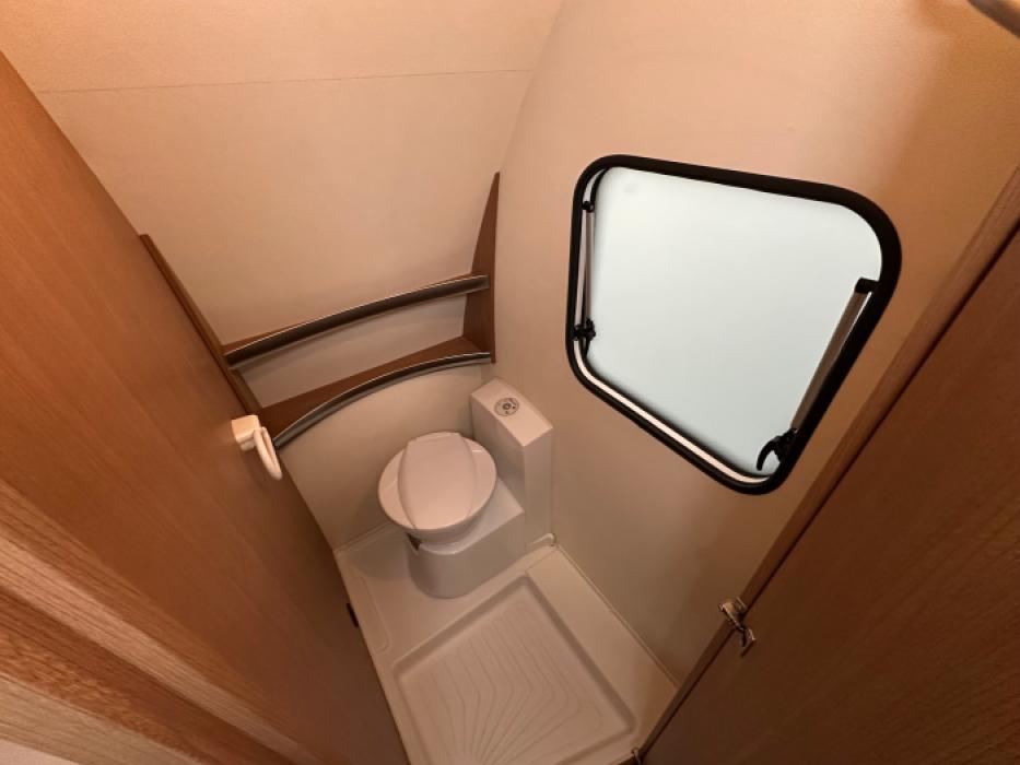 Knaus Sport 450 FU