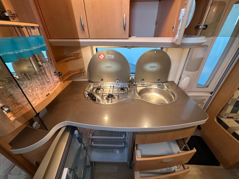 Hobby De Luxe Easy 495 UL