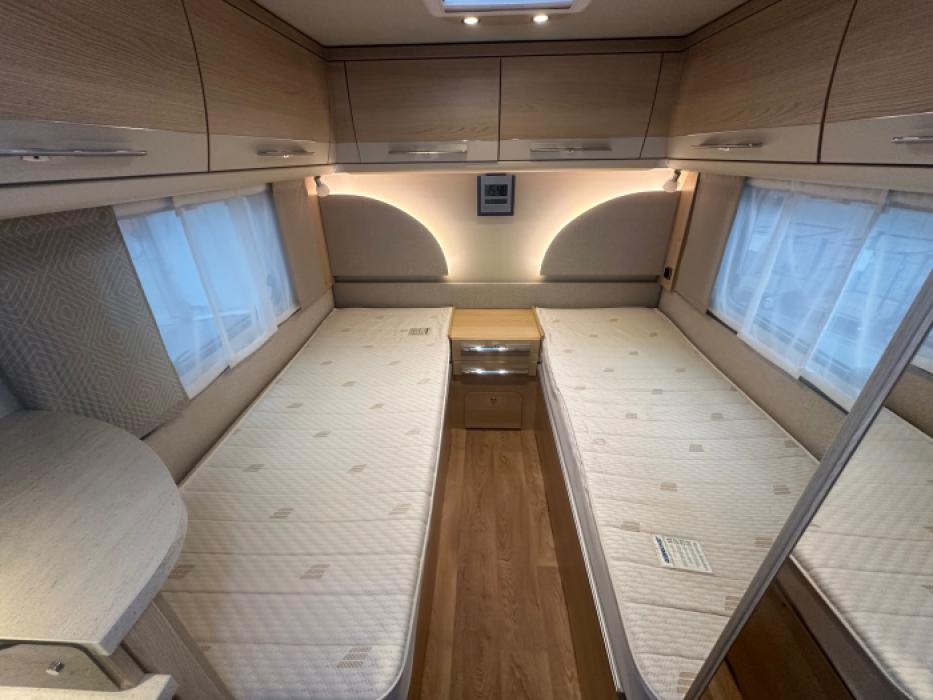 Eriba Nova 495 GL Activ Tourer