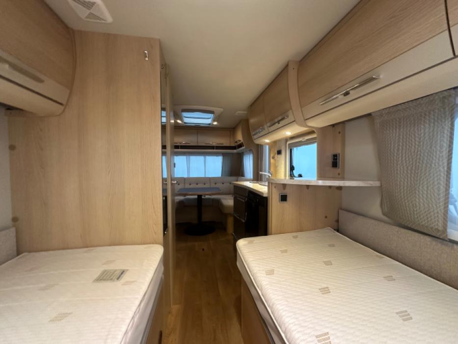 Eriba Nova 495 GL Activ Tourer