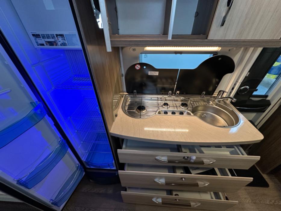 Hobby De Luxe 495 UL