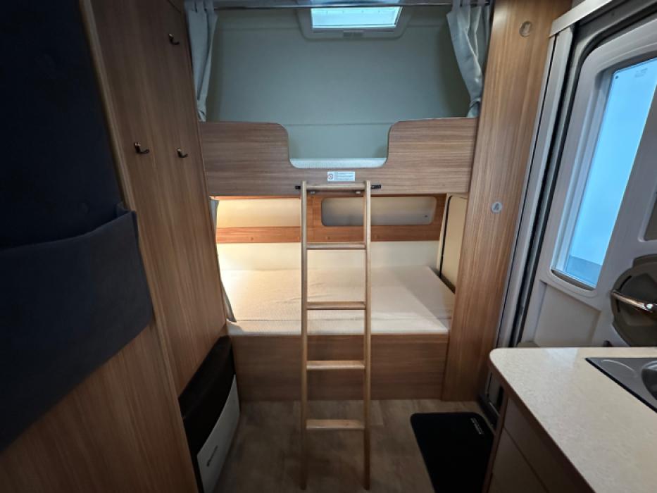 Bürstner Averso 440 TK plus