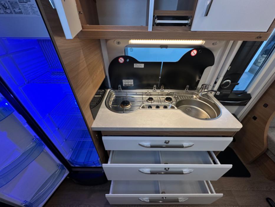 Hobby De Luxe 495 UL