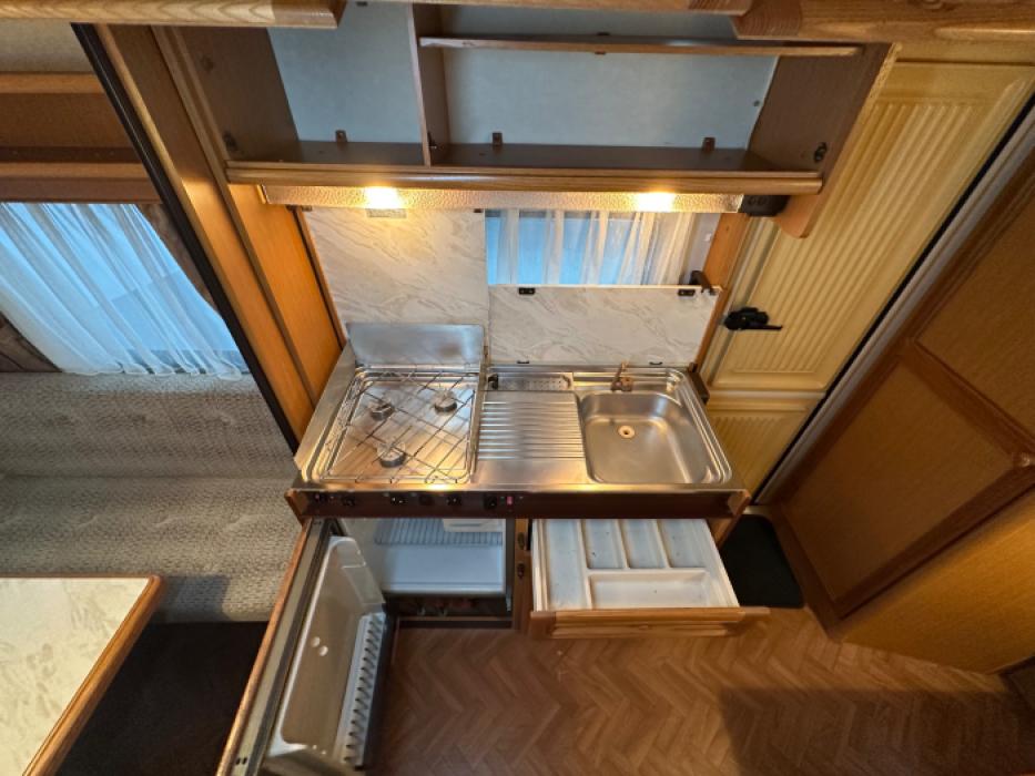 Hobby De Luxe 440 SF