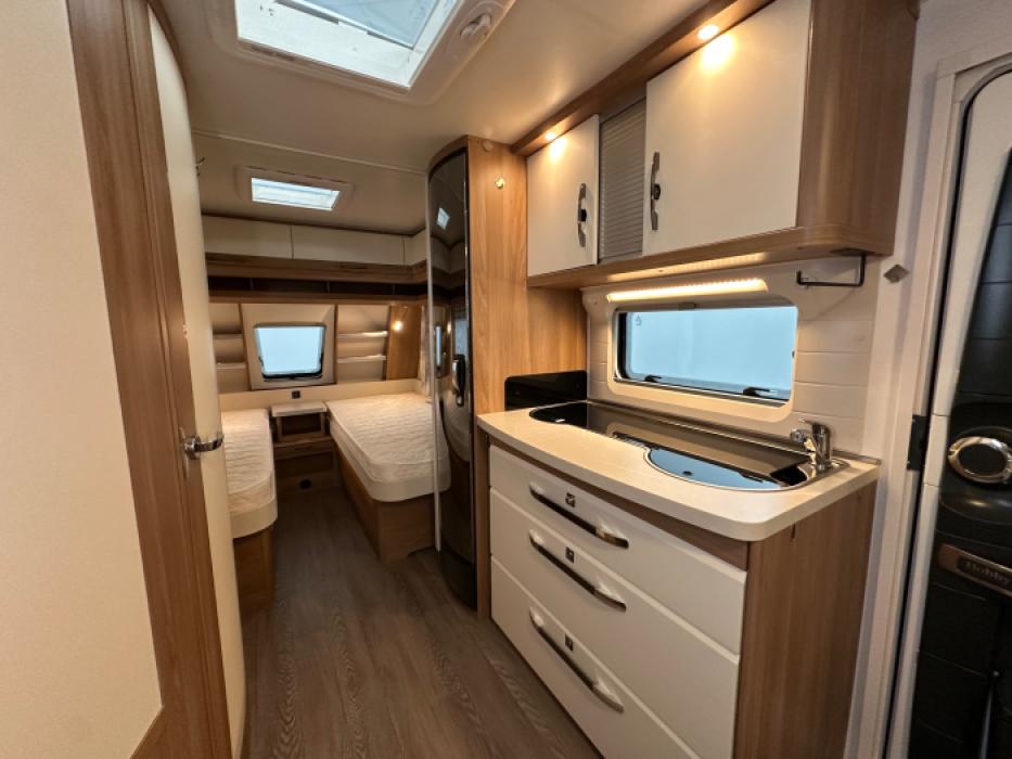 Hobby De Luxe 495 UL IC Silverline