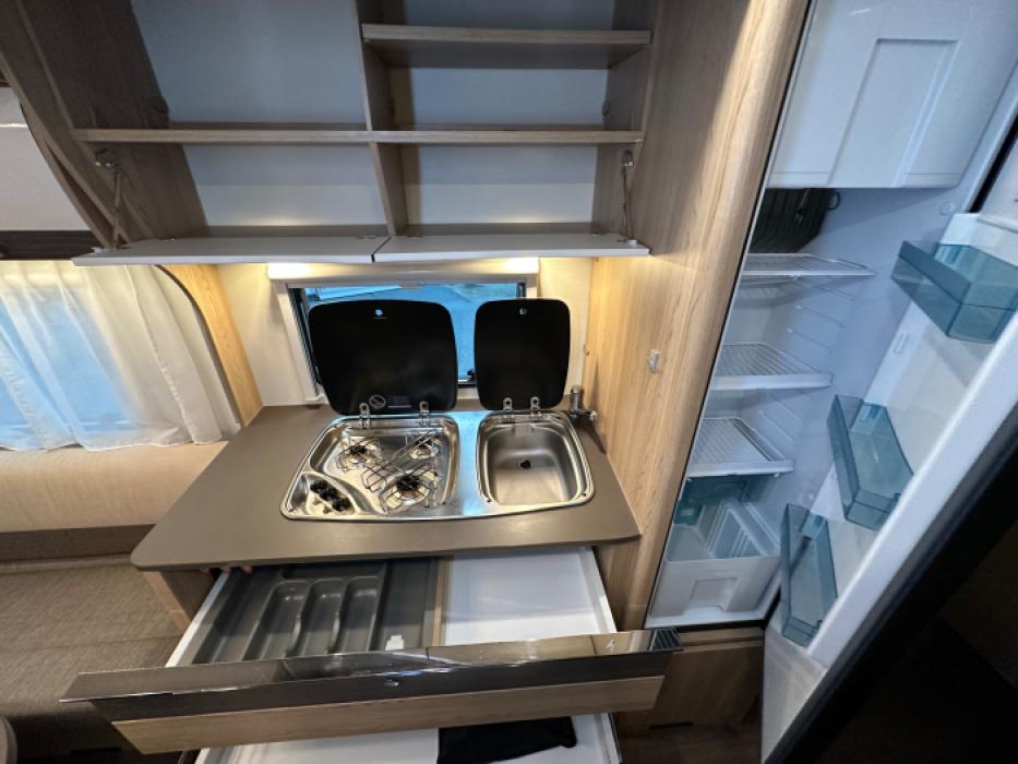Bürstner Averso Plus 500 TS