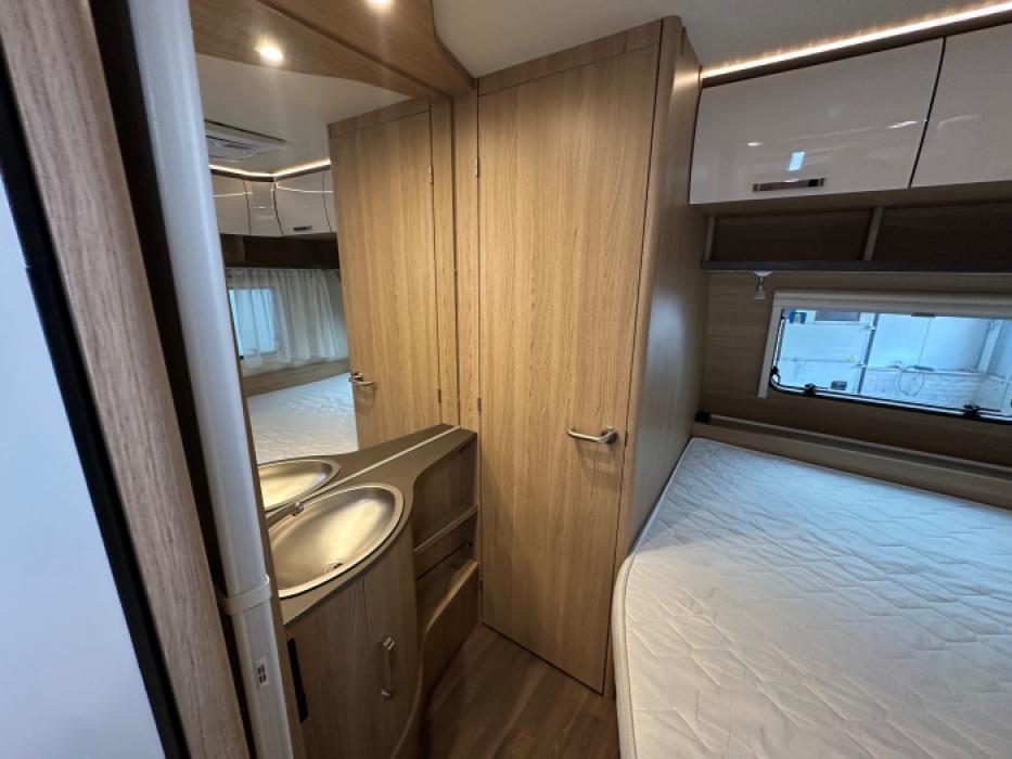Bürstner Averso Plus 500 TS