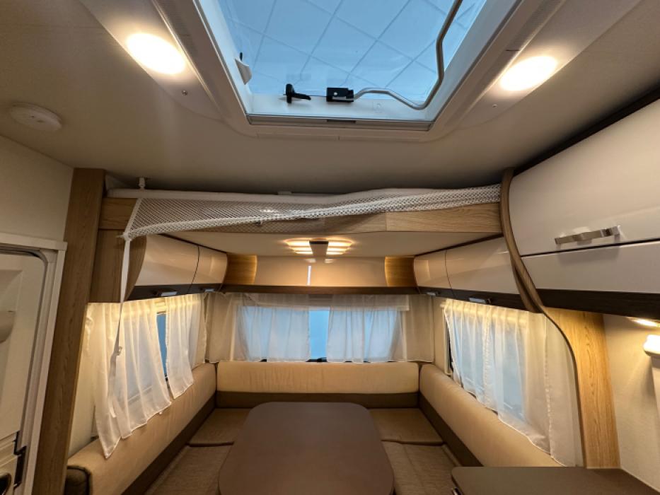 Bürstner Averso Plus 500 TS