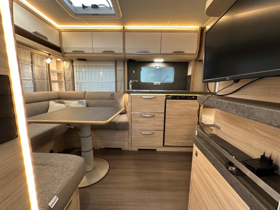 Knaus Südwind 450 FU 60 Years