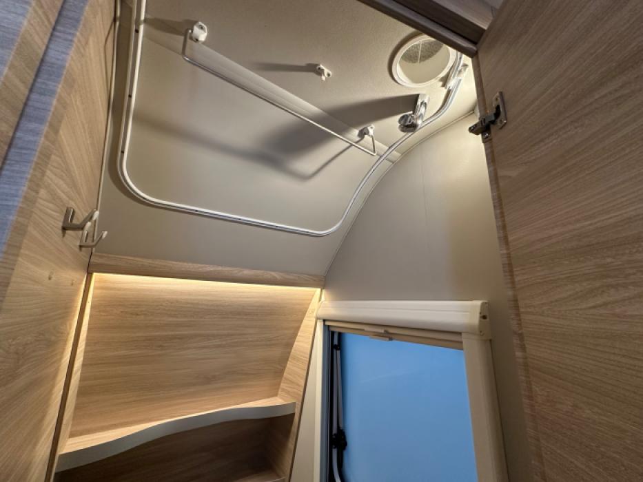 Knaus Südwind 450 FU 60 Years