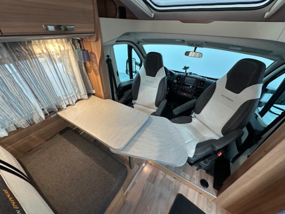 Weinsberg CaraCompact 600 MEG Pepper Edition