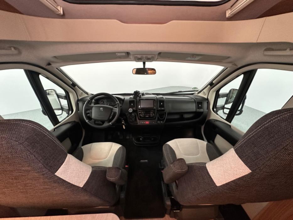 Weinsberg CaraCompact 600 MEG Pepper Edition