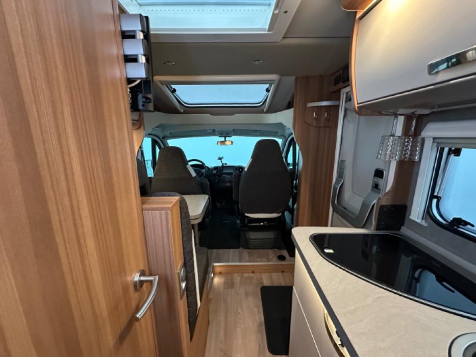 Weinsberg CaraCompact 600 MEG Pepper Edition