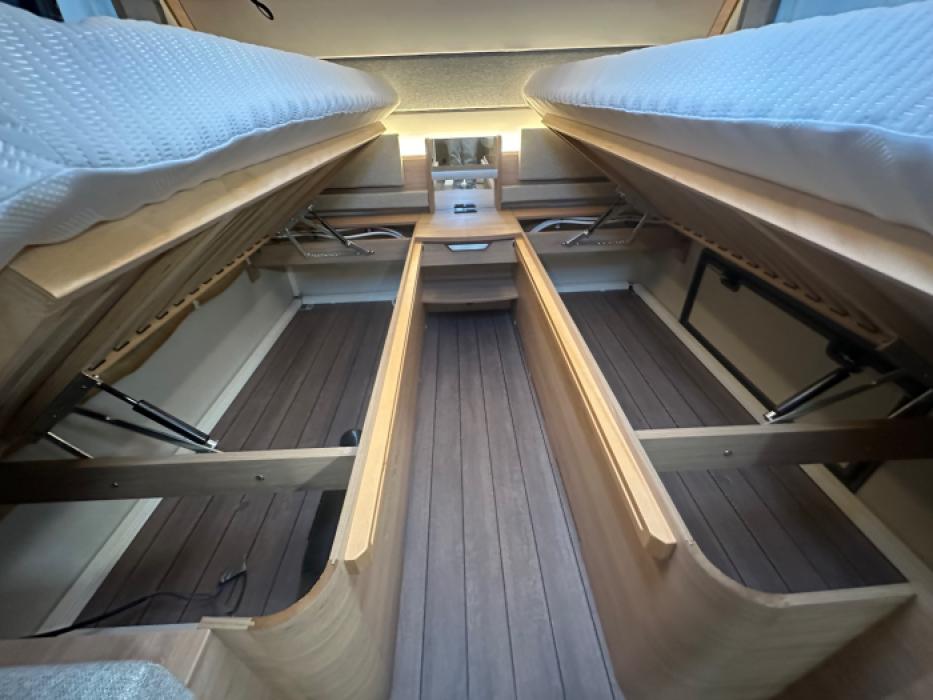 Knaus Südwind 500 EU 60 Years