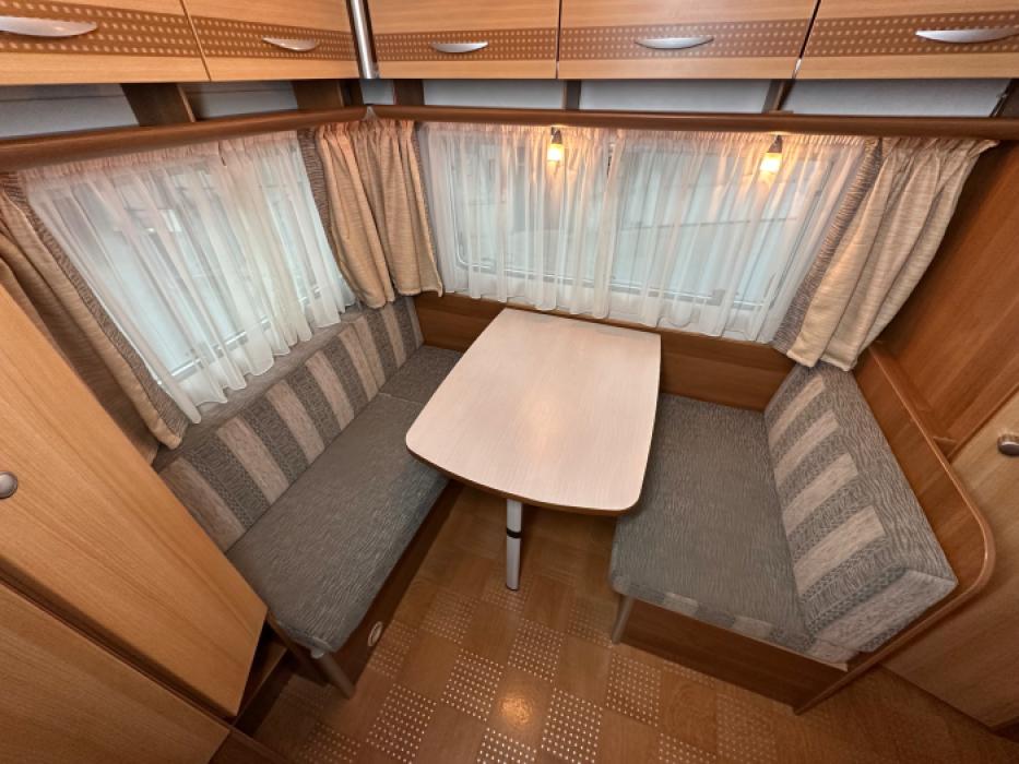 Hymer Carado C 164