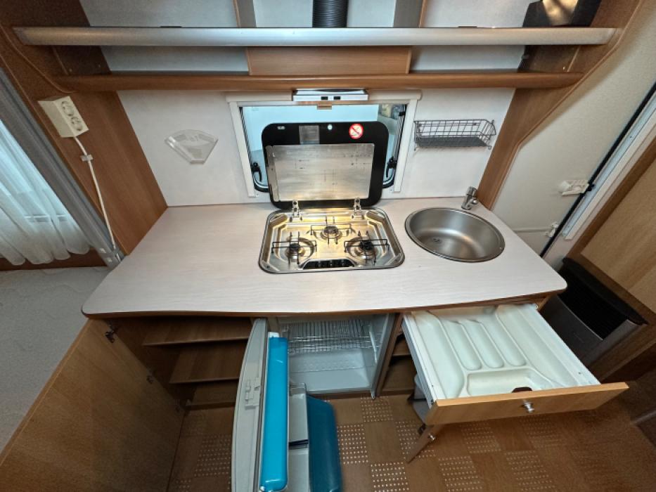 Hymer Carado C 164
