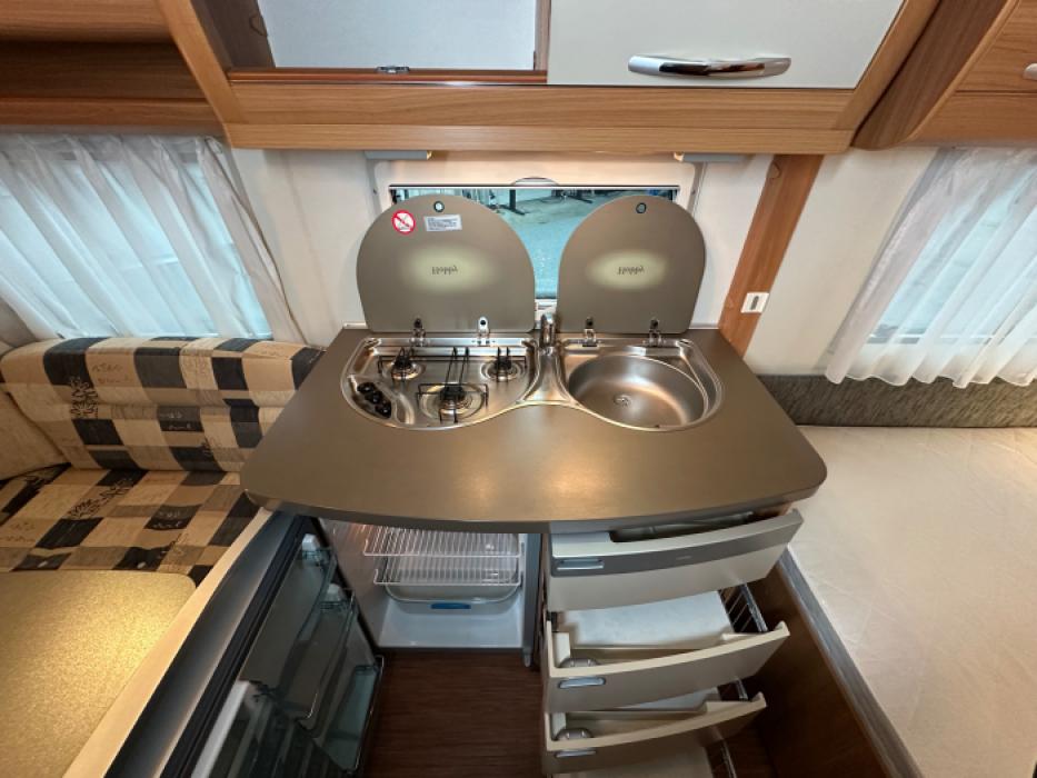 Hobby De Luxe 460 UFe