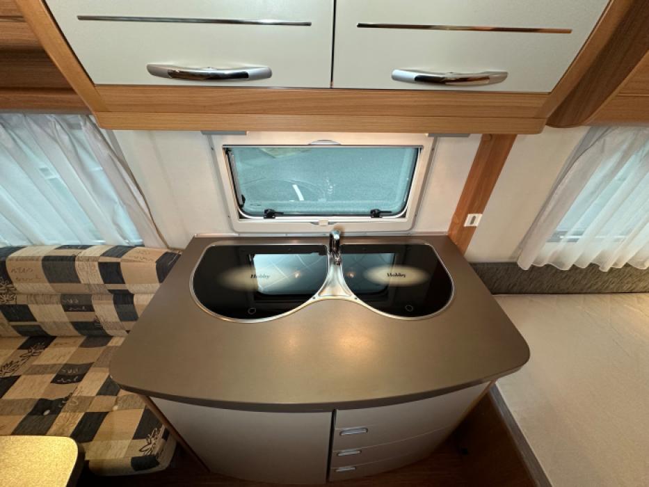 Hobby De Luxe 460 UFe
