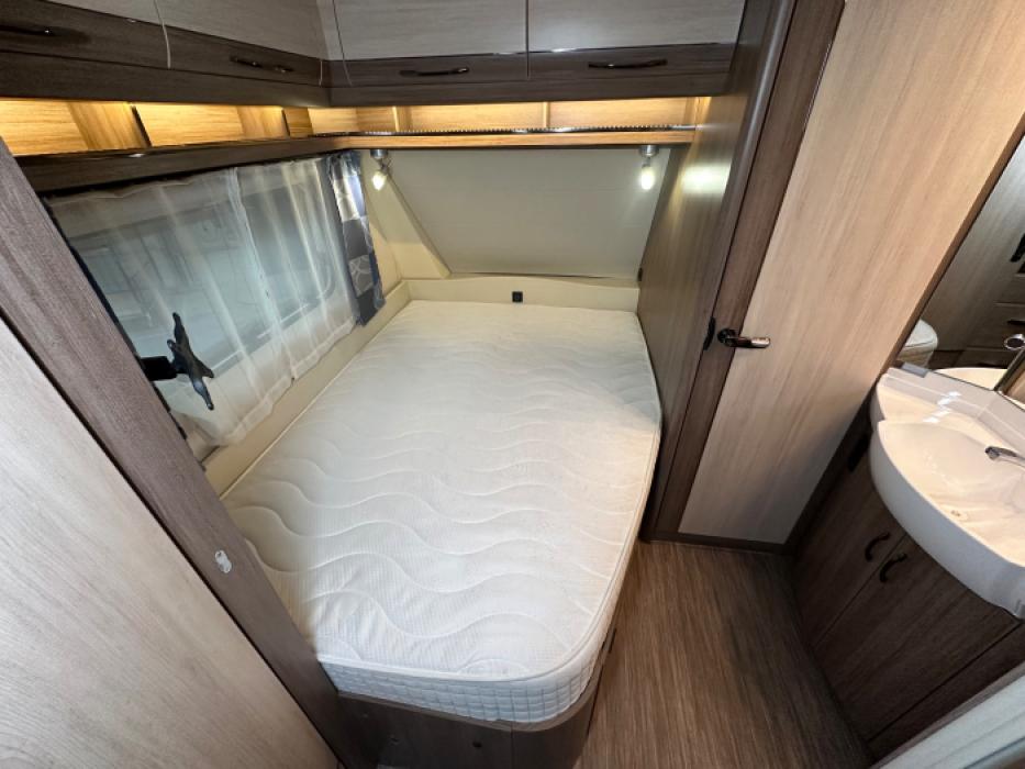 Hobby De Luxe 460 UFe