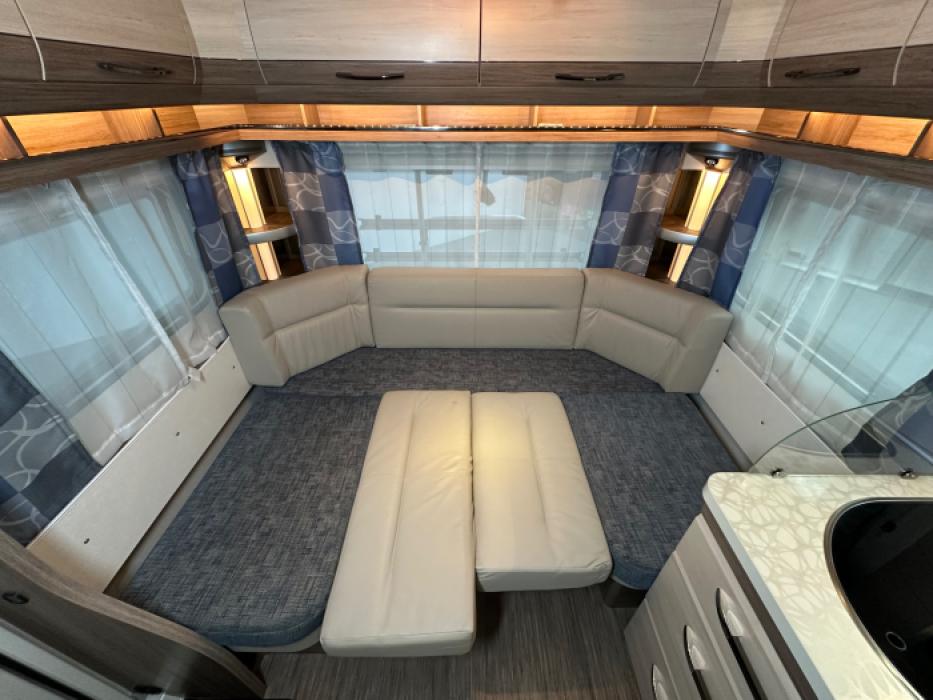 Hobby De Luxe 460 UFe