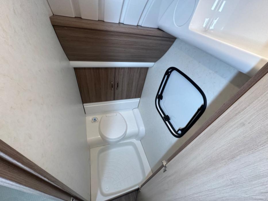 Hobby De Luxe 460 UFe