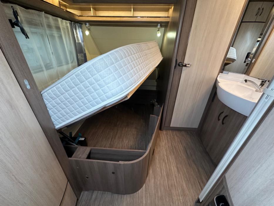 Hobby De Luxe 460 UFe