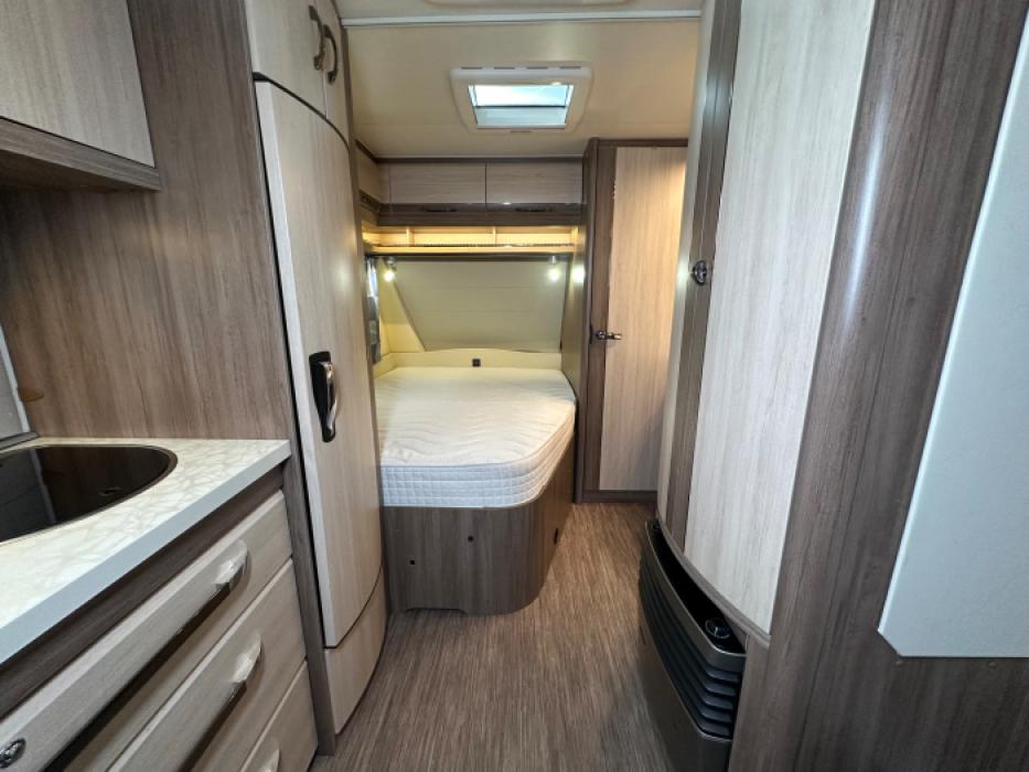 Hobby De Luxe 460 UFe