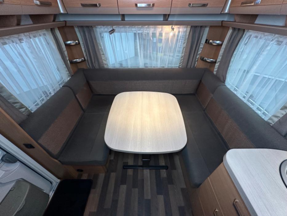 Knaus Sport 450 FU