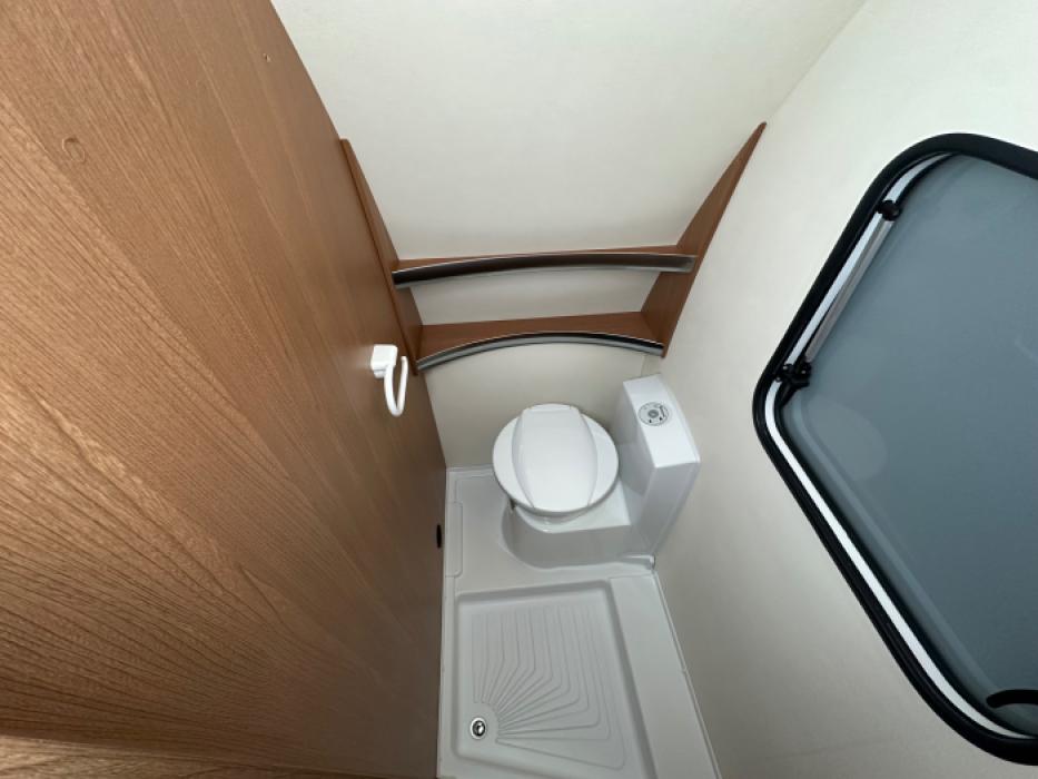 Knaus Sport 450 FU