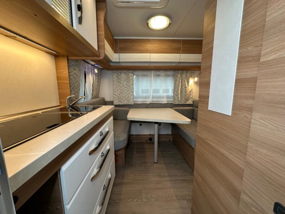 Hobby De Luxe 400 SFe