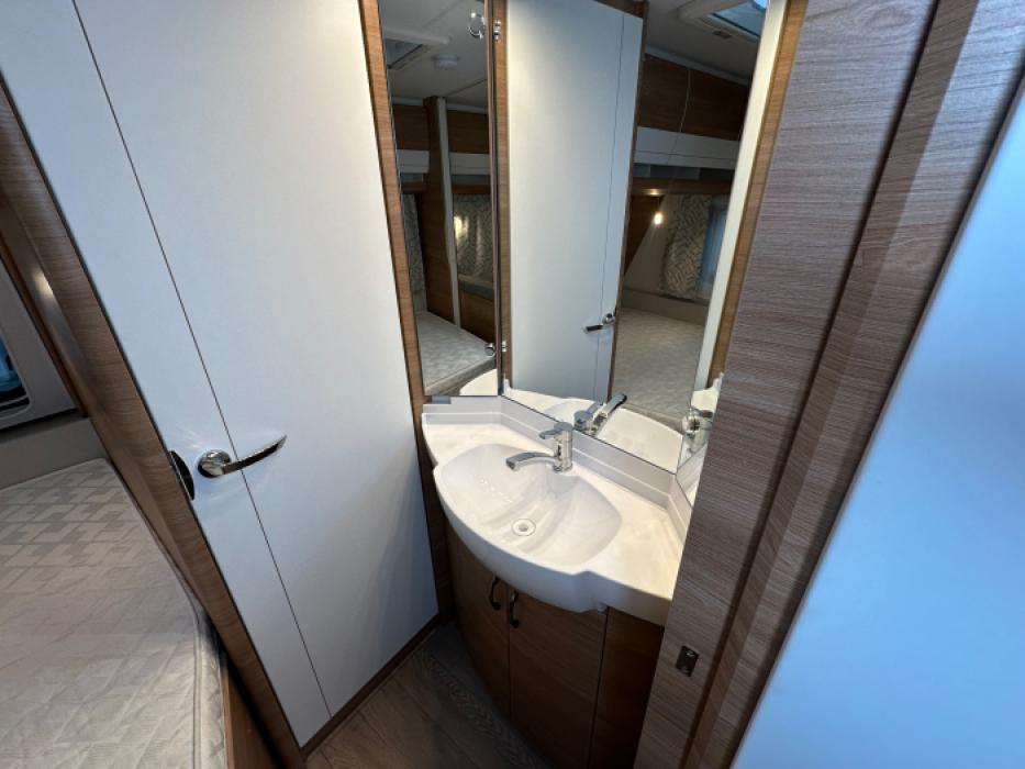 Hobby De Luxe 400 SFe