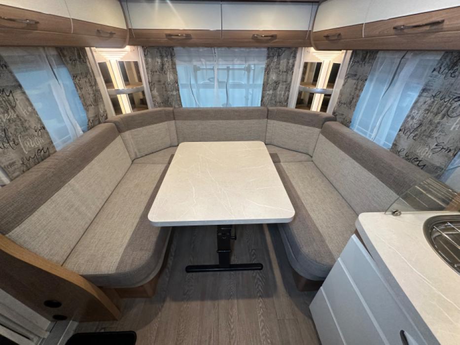 Hobby De Luxe 515 UHL