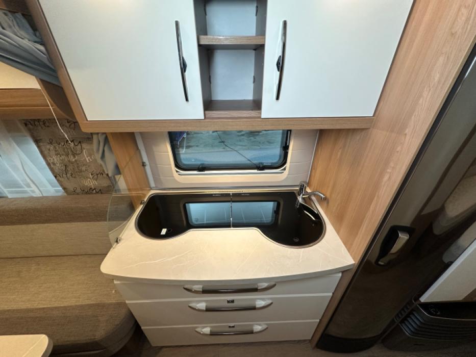 Hobby De Luxe 515 UHL