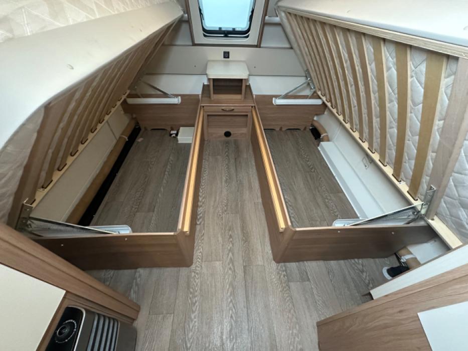 Hobby De Luxe 515 UHL