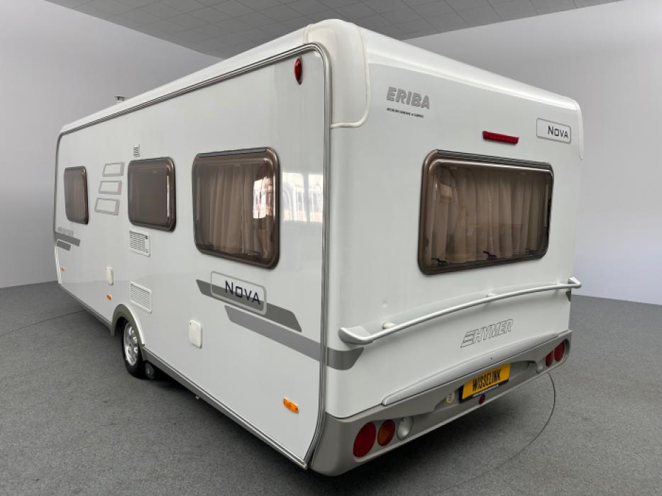 Eriba Nova LE 530