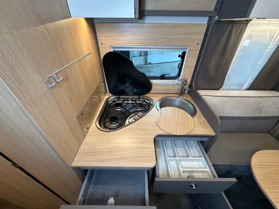 LMC T 720 Tourer Lift