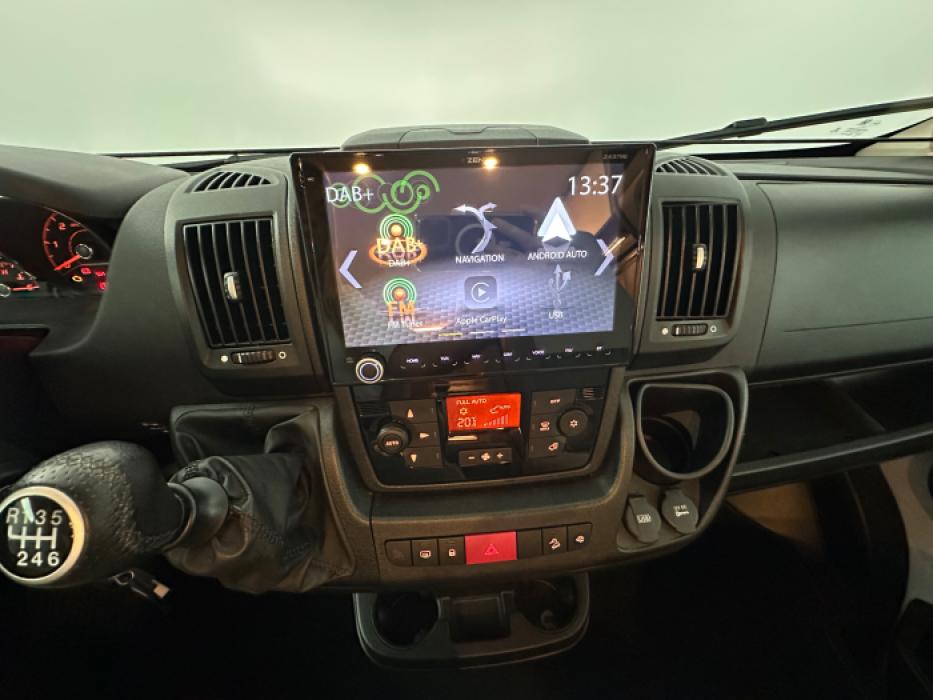 LMC T 720 Tourer Lift