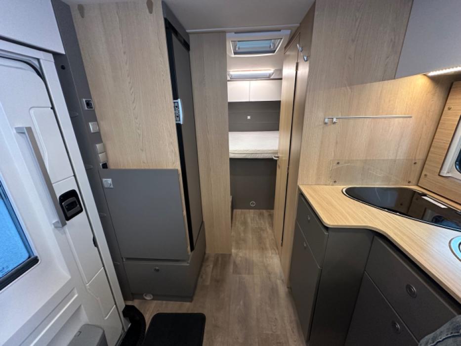 LMC T 720 Tourer Lift