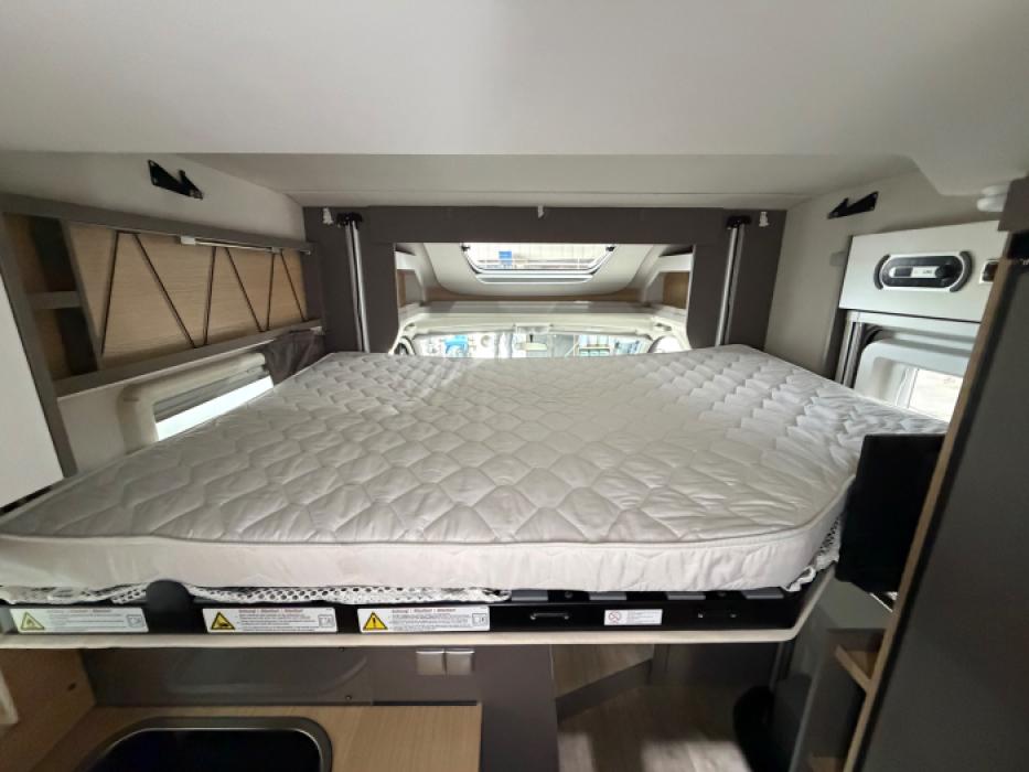 LMC T 730 Tourer Lift