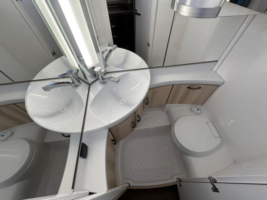 Hobby De Luxe 495 UL