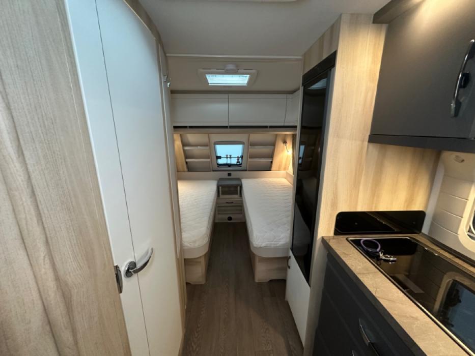 Hobby De Luxe 495 UL